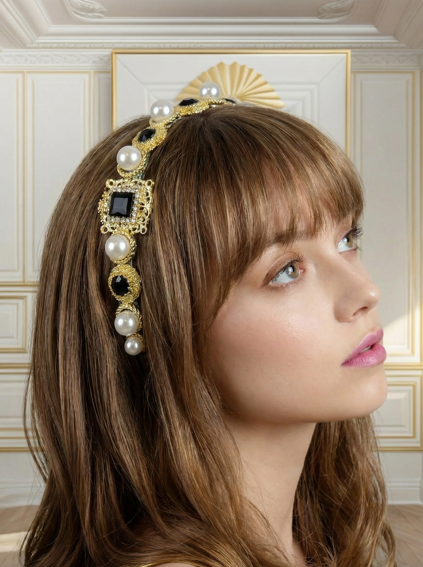 Baroque Beauty: Vintage Gold Metal Hairband with Rhinestones